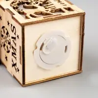 Ёлочная игрушка &laquo;Домик с оленем&raquo;, 7.5&times;6.5&times;6 см, от батареек, свечение тёплое белое