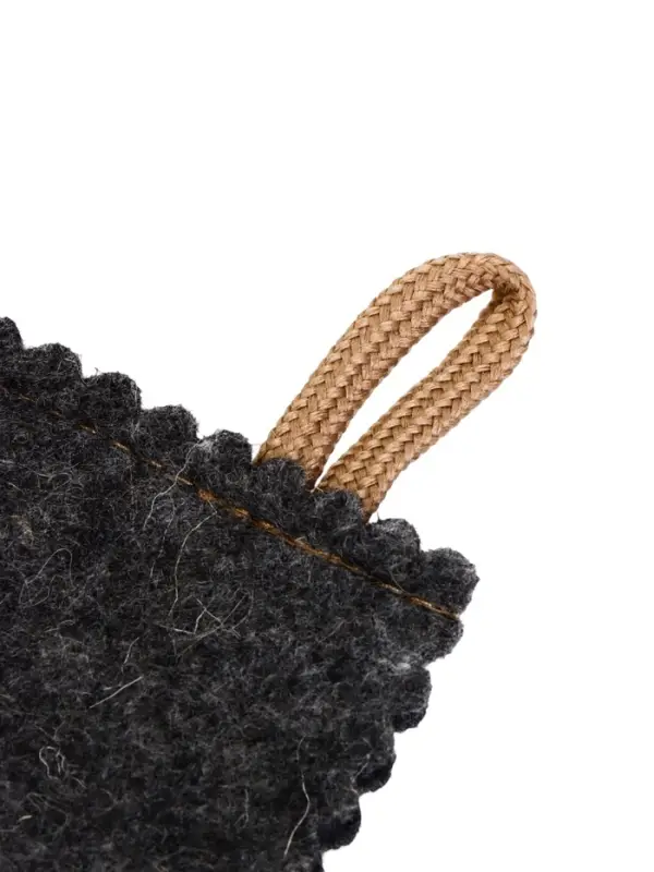 Рукавица для бани вышивка Рукавица для бани вышивка "Русские традиции", темная