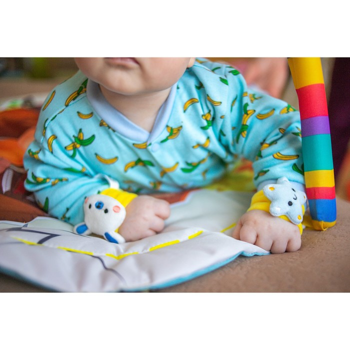 Подарочный набор браслетики + носочки погремушки «На полянке», Крошка Я Подарочный набор браслетики + носочки погремушки «На полянке», Крошка Я