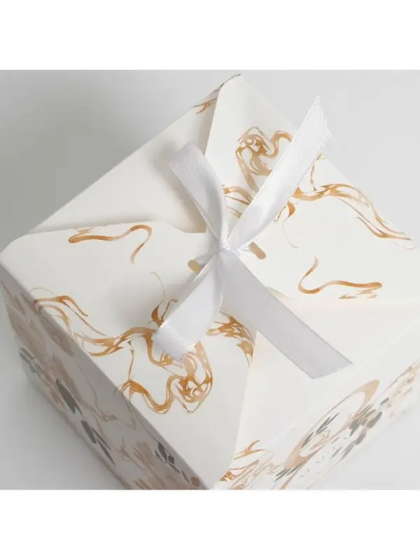 Коробка подарочная складная, упаковка, &laquo;8 марта, золотой&raquo;, 12&times;12&times;12 см