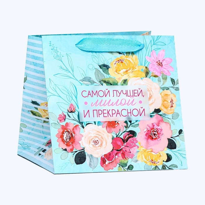 Пакет под торт Пакет под торт "Цветы" 20х20х20см