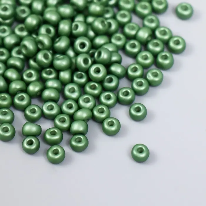 Бисер стекло 6/0  Бисер стекло 6/0 "Платиново-зелёный" 15 гр