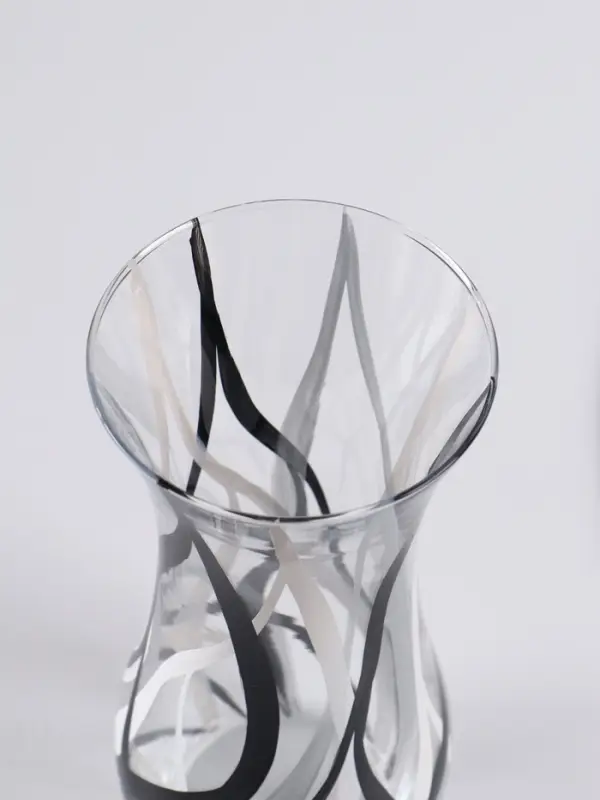 Ваза &laquo;Персей&raquo;, линии, h=26 см, стекло