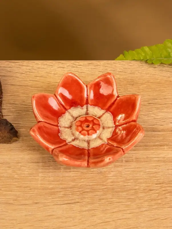 Подставка под благовония  Подставка под благовония "Цветок лотоса" керамика, цв. МИКС, 9,5х9,5х3 см