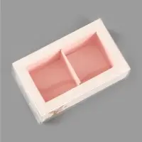 Коробка для 2 конфет с ячейками &laquo;С любовью&raquo;, 10&times;6&times;3 см