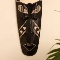 Маска настенная дерево "Абориген с гекконом" 3х12х50 см Маска настенная дерево "Абориген с гекконом" 3х12х50 см