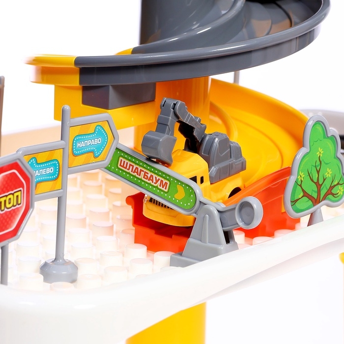 Интерактивный набор-парковка «Приключения на стройке», 4 машинки в наборе, подвижные элементы, аксессуары Интерактивный набор-парковка «Приключения на стройке», 4 машинки в наборе, подвижные элементы, аксессуары
