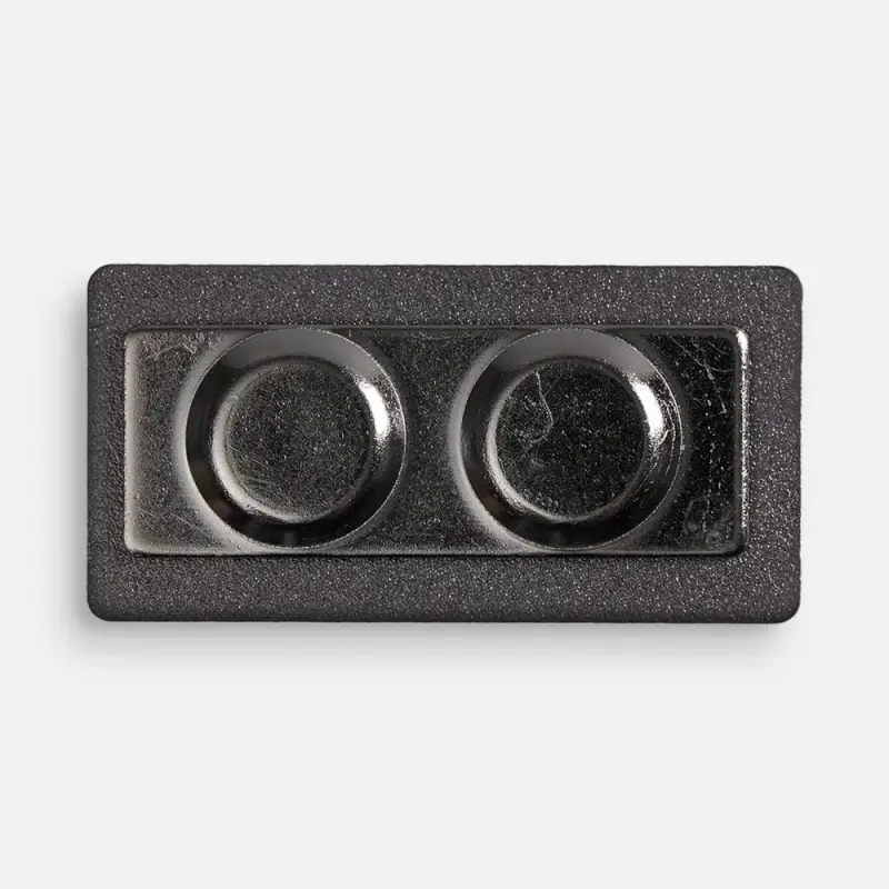 Значок Magnet Matto, серый металлик