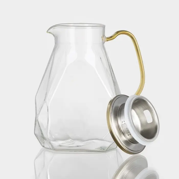 Набор для напитков Magistro &laquo;Льдинка&raquo;, 5 предметов: кувшин 1.6 л, 4 кружки 300 мл, стекло