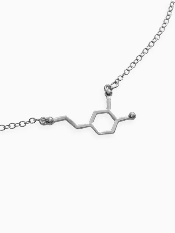 Кулон на цепочке &laquo;Молекула 01&raquo;, цвет серебро