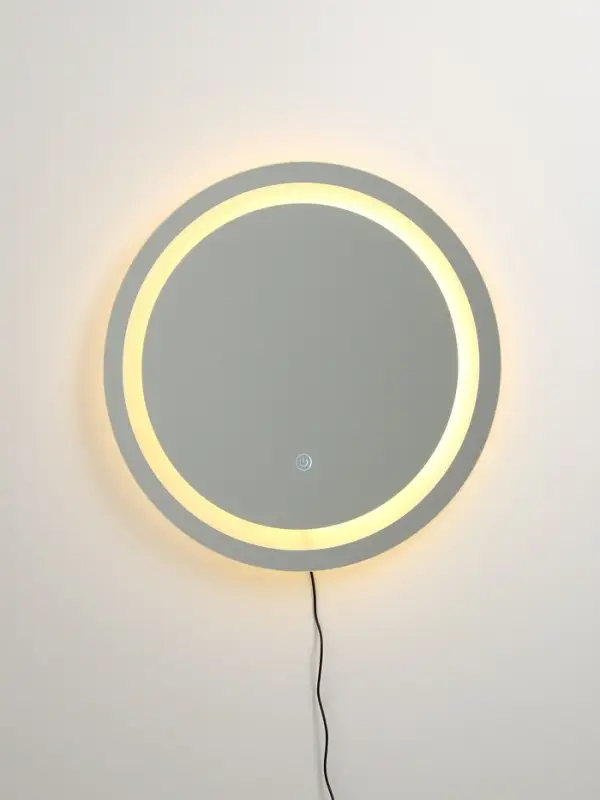 Зеркало с подсветкой 50х50 см, сенсорная кнопка