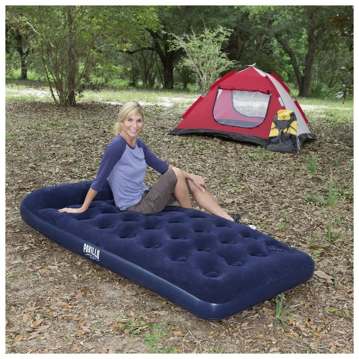 Матрас надувной Pavillo, 188 х 99 х 28 см, с встроенным ножным насосом, 67224 Bestway Матрас надувной Pavillo, 188 х 99 х 28 см, с встроенным ножным насосом, 67224 Bestway