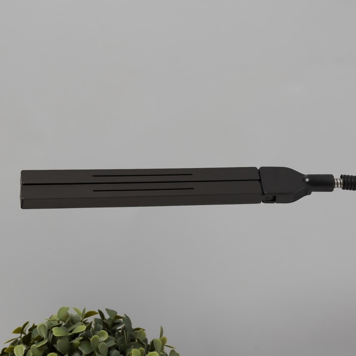 Настольная лампа Настольная лампа "Семи" LED 5Вт 6000К черный 7,5х10,5х65 см