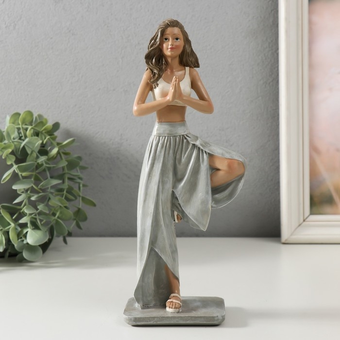 Сувенир полистоун  Сувенир полистоун "Девушка - поза дерева" 11х6,5х25,5 см