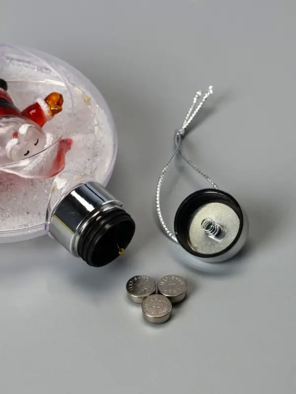 Ёлочный шар &laquo;Снеговик&raquo;, 5 LED, от батареек, свечение тёплое белое