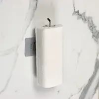 Держатель для бумажных полотенец настенный Доляна, 22.5&times;5&times;4 см, на липучке, хромированный