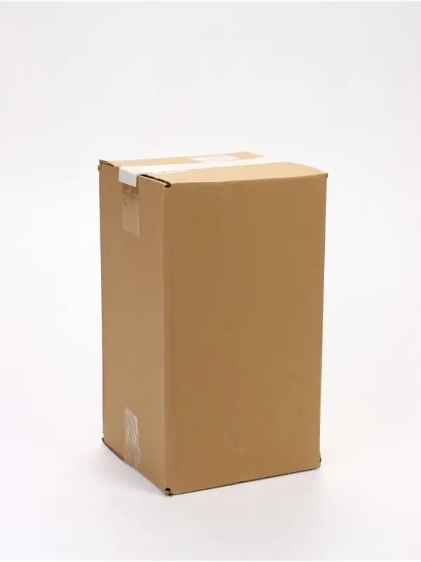 Садовая фигура из полистоуна &laquo;Гном с цветком&raquo;, 13&times;14&times;30 см, Greengo