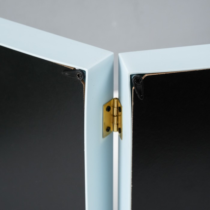 Фоторамка пластик 13х18 см с полим.глиной Фоторамка пластик 13х18 см с полим.глиной "Отпечаток ладошки и ножки" голубая 20,5х46,5 см