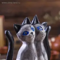 Сувенир дерево "Кошки с темными лапками" 4х13х13 см