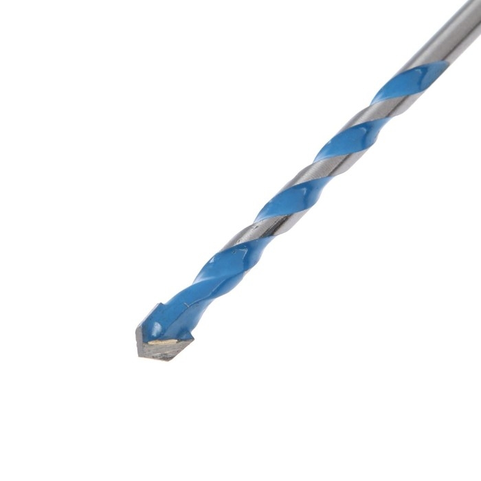 Сверло универсальное ТУНДРА, твердосплавный наконечник, трехгранный хвостовик, 5 х 100 мм Сверло универсальное ТУНДРА, твердосплавный наконечник, трехгранный хвостовик, 5 х 100 мм