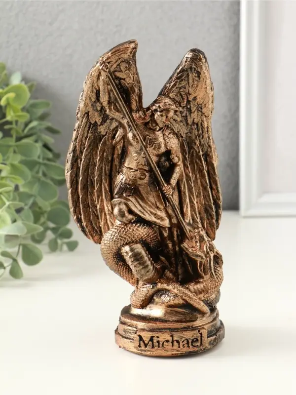 Фигура &laquo;Архангел Михаил&raquo;, 20&times;12&times;8 см, золото