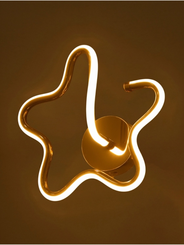 Бра Valentina 14Вт LED 4000-6000К золото 25х25х13см Бра Valentina 14Вт LED 4000-6000К золото 25х25х13см