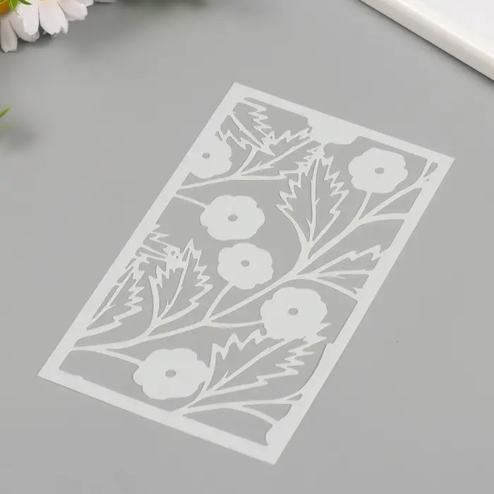 Трафарет фоновый пластик  Трафарет фоновый пластик "Маленькие цветы" 12х20 см