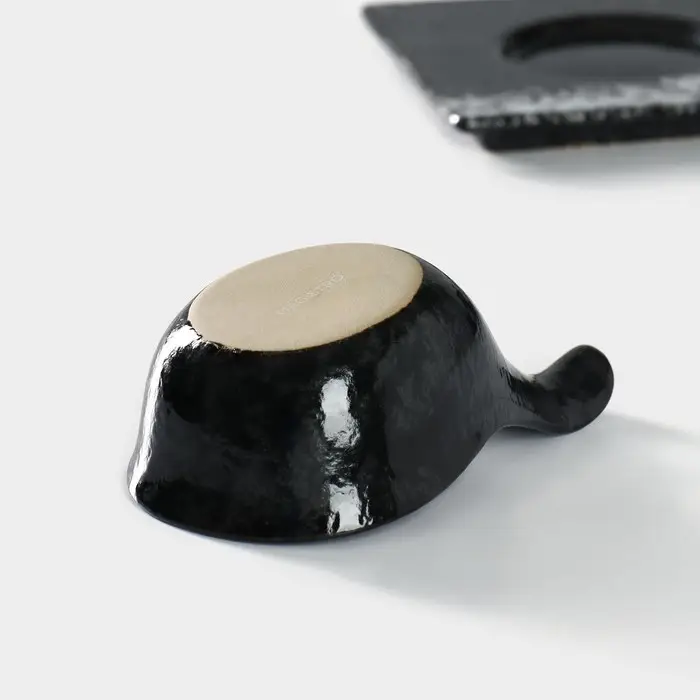 Соусники Magistro &laquo;Ночной дождь&raquo;, 100 мл, на подставке 35&times;12&times;1 см, набор 3 шт., фарфор, чёрные