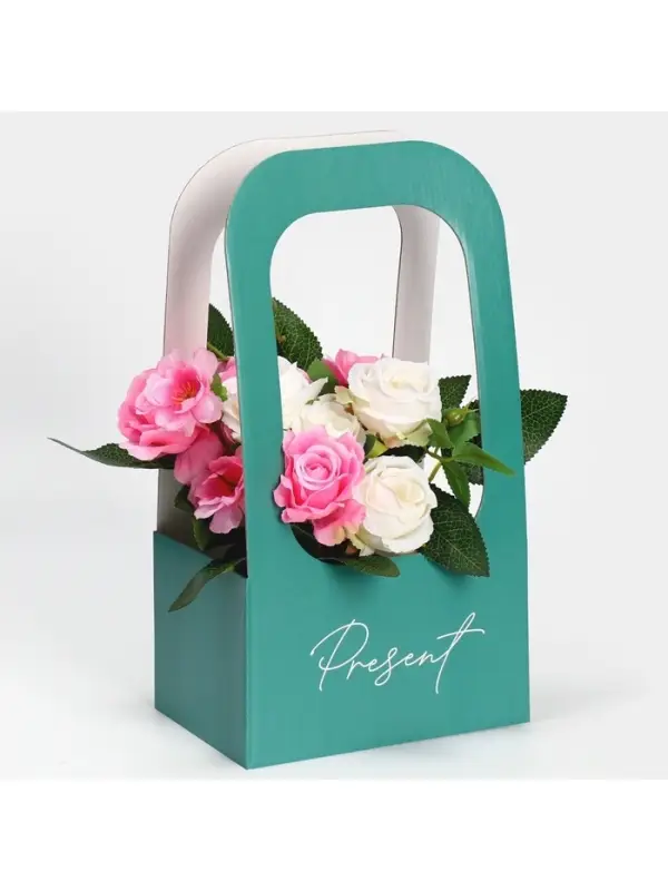Коробка-переноска для цветов &laquo;Present&raquo;, 17&times;12&times;32 см