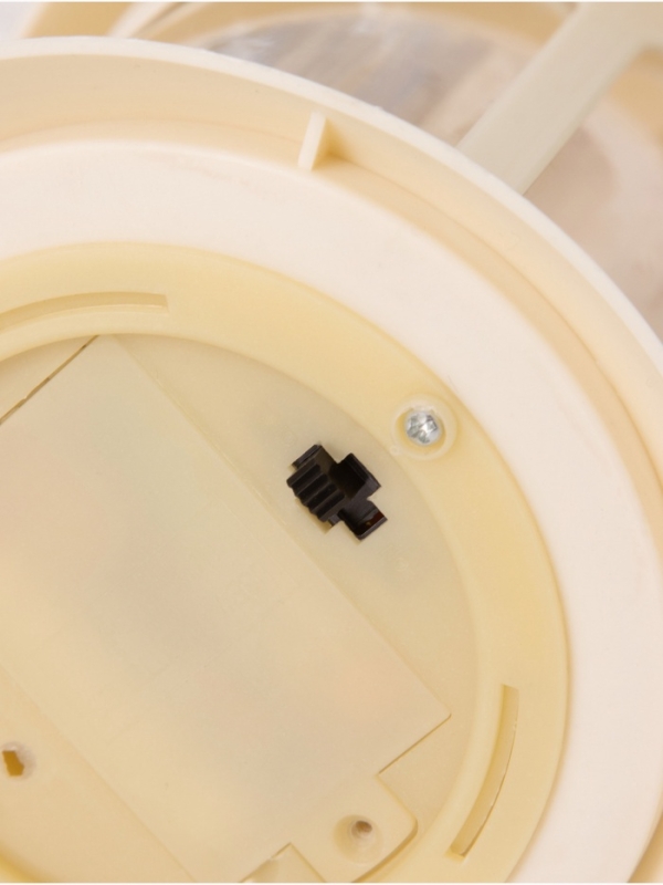 Светодиодная свеча в подсвечнике RISALUX «Свечи в звездах», LED-ночник, 1.5 Вт, 3×ААА, 12×12×23 см