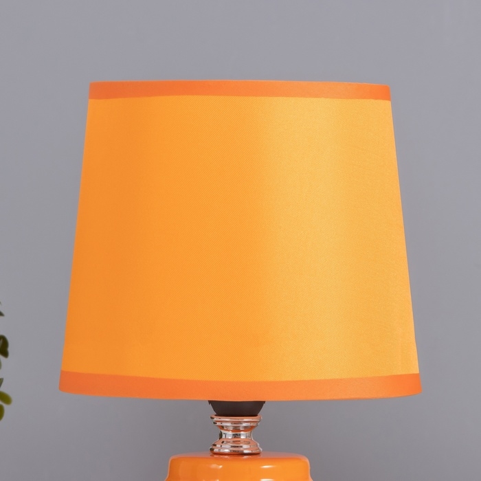 Лампа настольная Лампа настольная "Давид" 1х40Вт Е14 оранжевый 14,5х14,5х24см