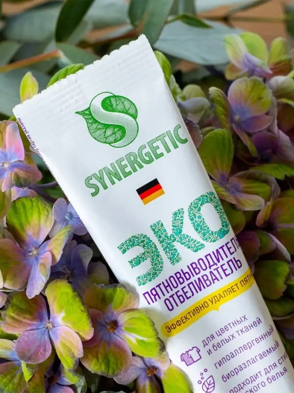 Пятновыводитель-отбеливатель Synergetic, порошок, гипоаллергенный, биоразлагаемый 4 стика