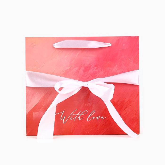 Пакет ламинированный с лентой «С любовью», M 30 × 9 × 26 см Пакет ламинированный с лентой «С любовью», M 30 × 9 × 26 см