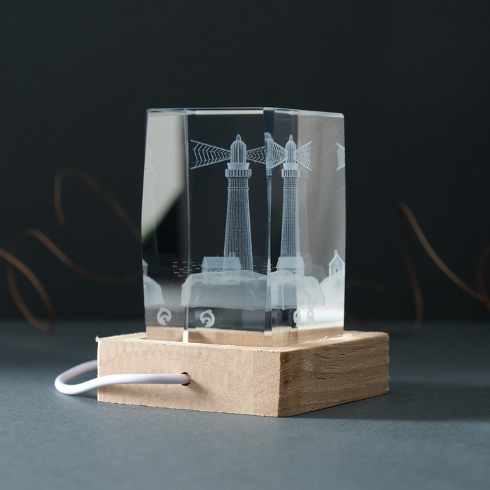 Сувенир стекло подсветка  Сувенир стекло подсветка "Прямоугольник. Маяк" подставка дерево, USB 7х7х10