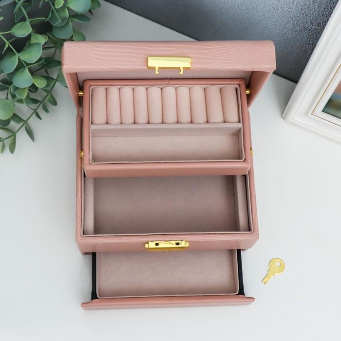 Шкатулка кожзам для украшений сундучок  Шкатулка кожзам для украшений сундучок "Рептилия розовая" комбинированная 10,5х12х16 см