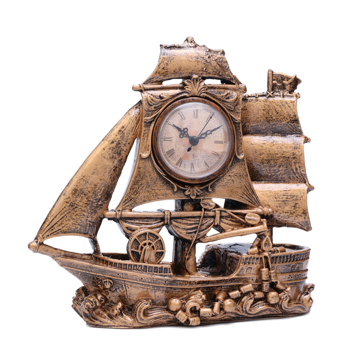 Часы настольные интерьерные на батарейках Часы настольные интерьерные на батарейках "Парусник", 29 х 26.5 см, циферблат d-8 см