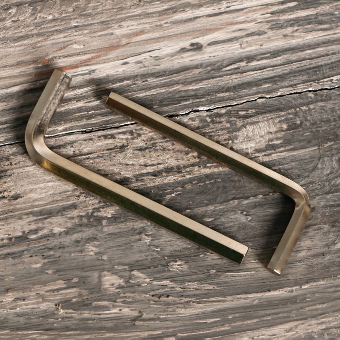 Подарочный набор инструментов в бутылке «Выручай Ка», 15 предметов Подарочный набор инструментов в бутылке «Выручай Ка», 15 предметов