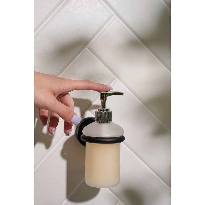 Дозатор для жидкого мыла Stölz Loft basic, цвет чёрный Дозатор для жидкого мыла Stölz Loft basic, цвет чёрный
