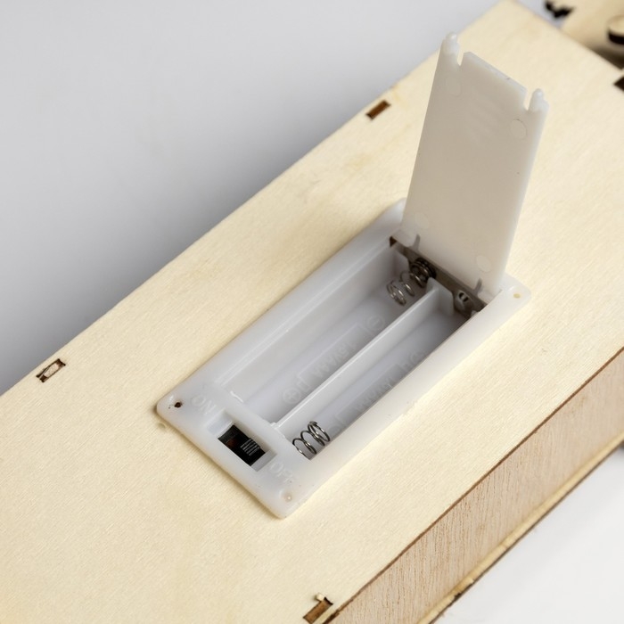 Светодиодная фигура «Рождественская фабрика» 9 × 28 × 5 см, дерево, батарейки АААх2 (не в комплекте), свечение тёплое белое Светодиодная фигура «Рождественская фабрика» 9 × 28 × 5 см, дерево, батарейки АААх2 (не в комплекте), свечение тёплое белое