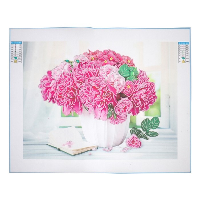 Алмазная мозаика с частичным заполнением и форменными стразами на холсте «Великолепный букет», 30 х 40 см Алмазная мозаика с частичным заполнением и форменными стразами на холсте «Великолепный букет», 30 х 40 см