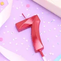 Свеча в торт на шпажке «Цифра 7», красная, 5 см
