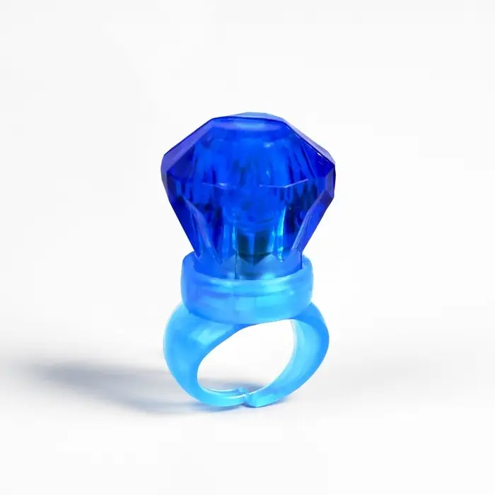 Световой аксессуар «Кольцо синее», 3×2.2 см, батарейки AG13×3 (в комплекте), свечение RGB