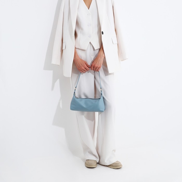 Сумка-багет на молнии, цвет голубой Сумка-багет на молнии, цвет голубой