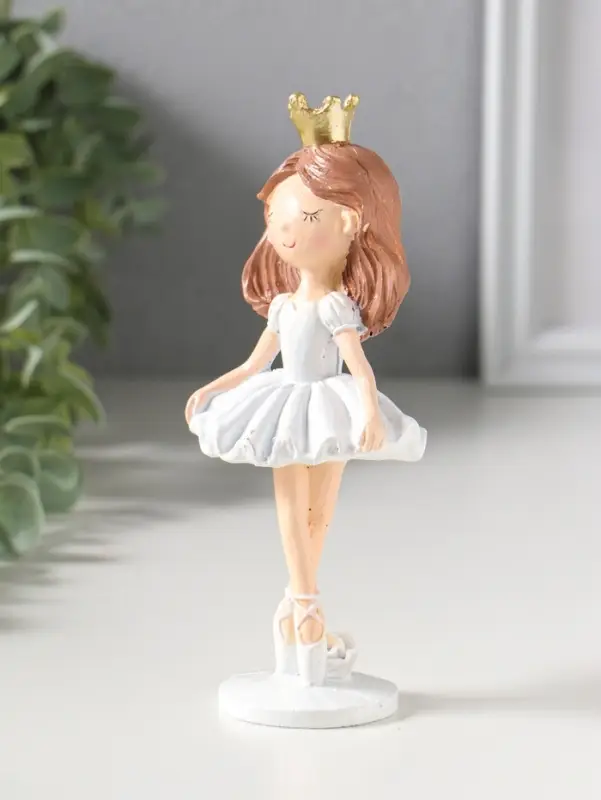 Сувенир полистоун "Малышка-принцесса, маленькая балерина" 6,5х5,5х15 см