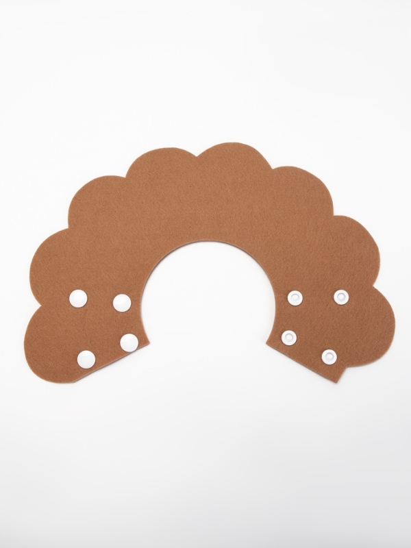 Ветеринарный воротник из фетра  Ветеринарный воротник из фетра "Ромашка", размер L, коричневый