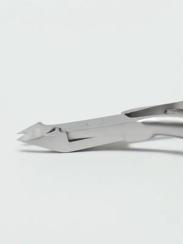 Кусачки маникюрные для кутикулы, эргономичные, 10.1 см, длина лезвия-7 мм