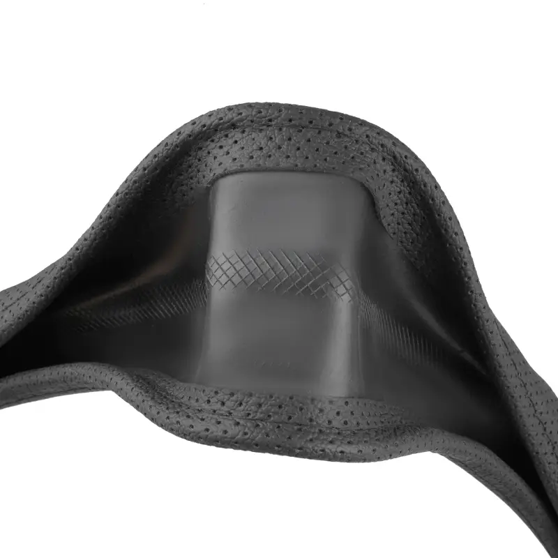 Оплетка на руль (нат. кожа) AVS GL-296XL-B (размер XL, черный) - Серия "Classic"