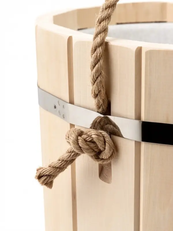 Ведро из липы, 15л,  пластиковая вставка, ручка-веревка