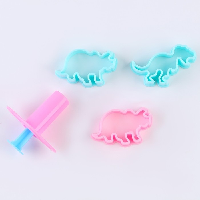 Тесто для лепки «Дракон» 12 цветов по 12,5 г, 3 формы, цвета МИКС Тесто для лепки «Дракон» 12 цветов по 12,5 г, 3 формы, цвета МИКС