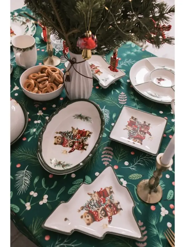 Тарелка сервировочная новогодняя Доляна &laquo;Сказки зимнего леса&raquo;, 23&times;20&times;2.2 см, доломит, белая